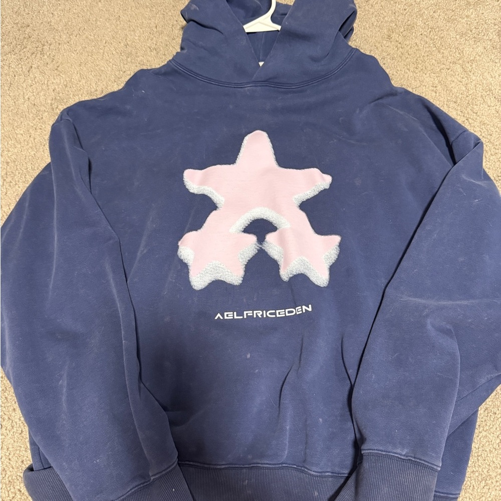 Aelfric Eden Hoodie with Pink Star